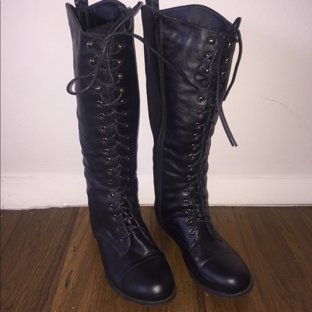 Black Knee High Lace Up Boots Women’s 8